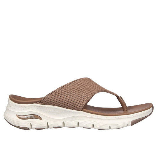 Step into Style with SKECHERS Easy Day Sandals