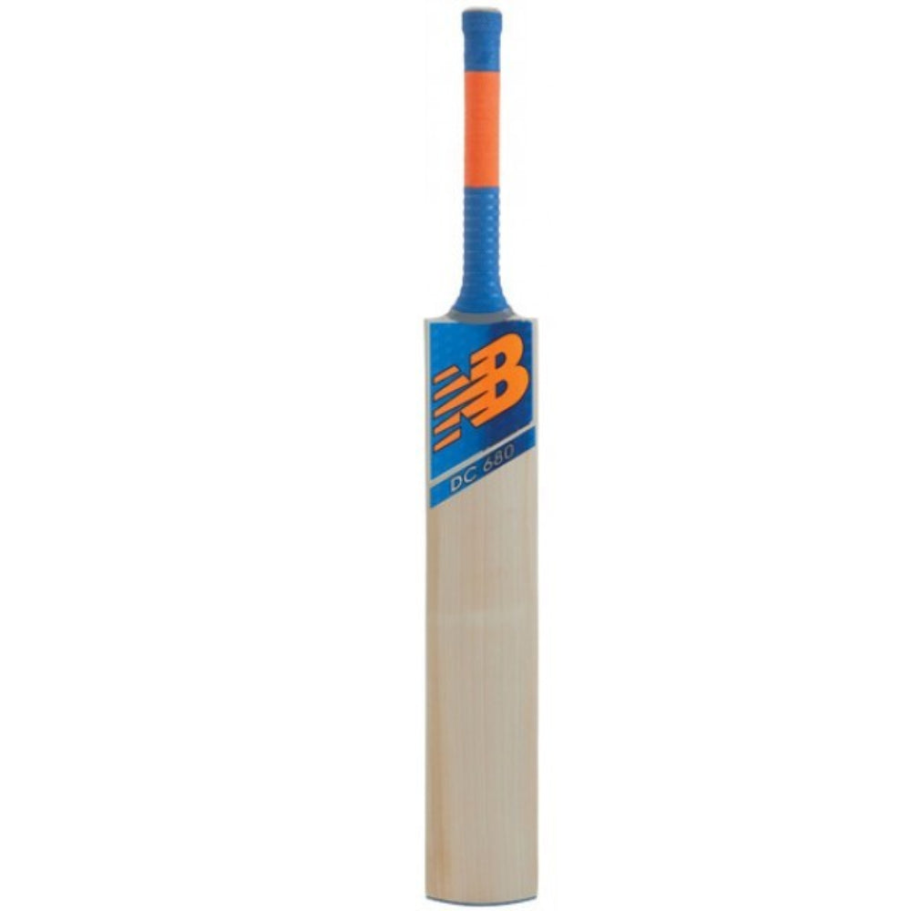 best cricket bat in India - New Balance DC 680 English Willow Cricket Bat (85)