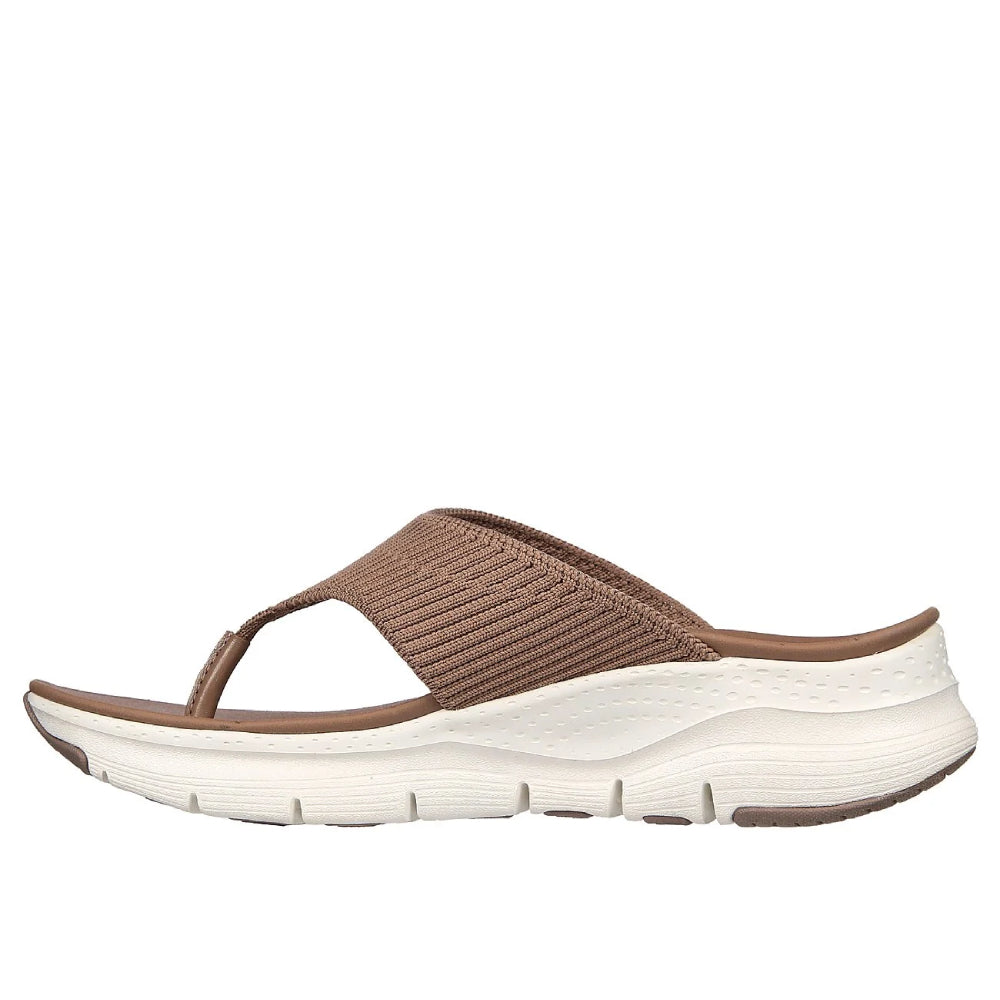 Top Features of SKECHERS Women's Easy Day Sandal