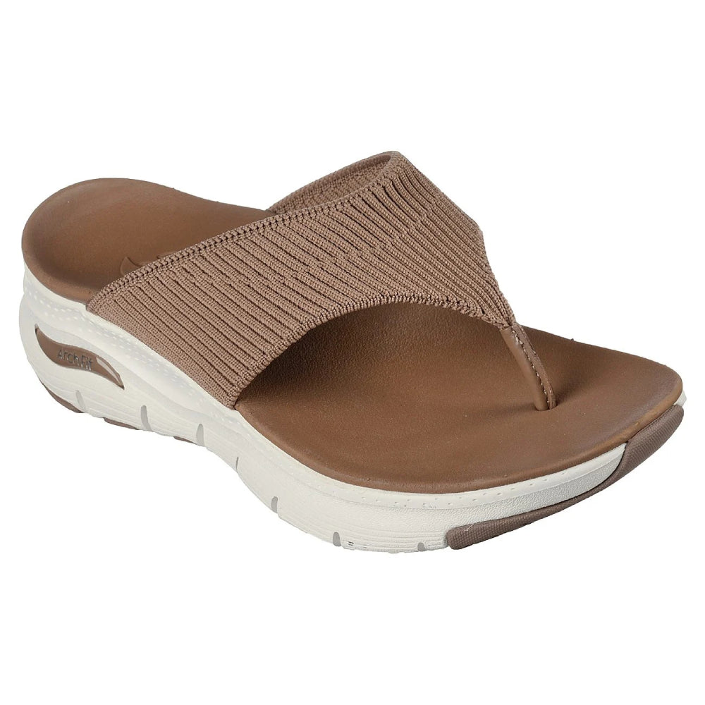 Benefits of Wearing Arch Fit Sandals by SKECHERS