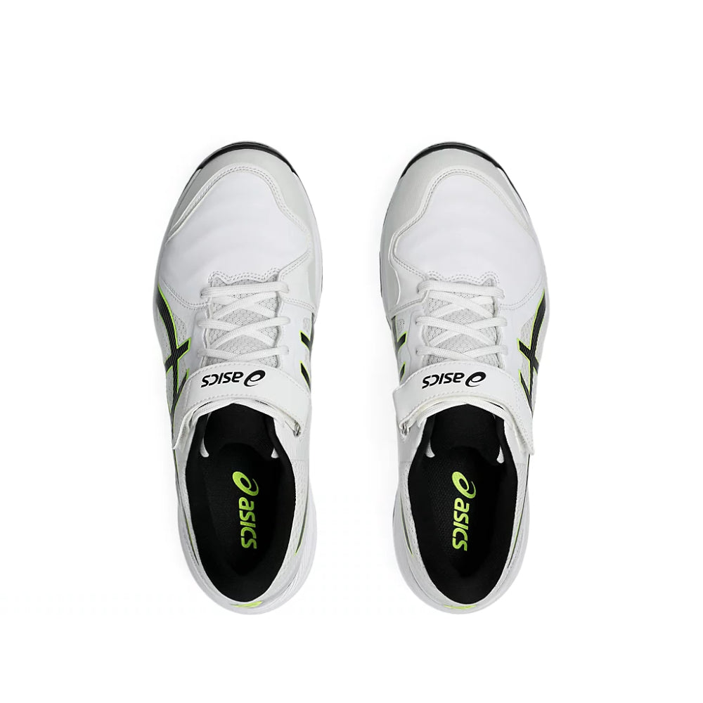 The Best Cricket Shoes: ASICS Speed Menace FF Reviewed