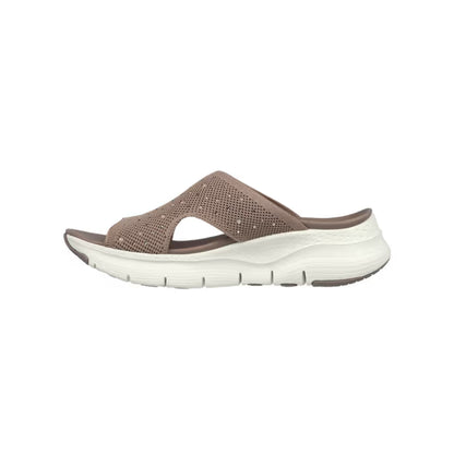 Elevate Comfort with SKECHERS Women’s Sweet Monet Sandals