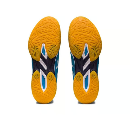 latest asics badminton shoes