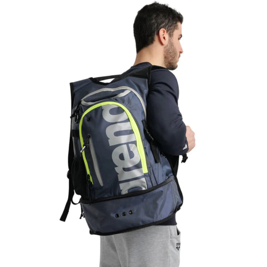 cool ARENA Fastpack 3.0 Backpack bags